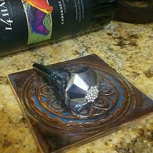 Swarovski Crystal Bottle stopper.